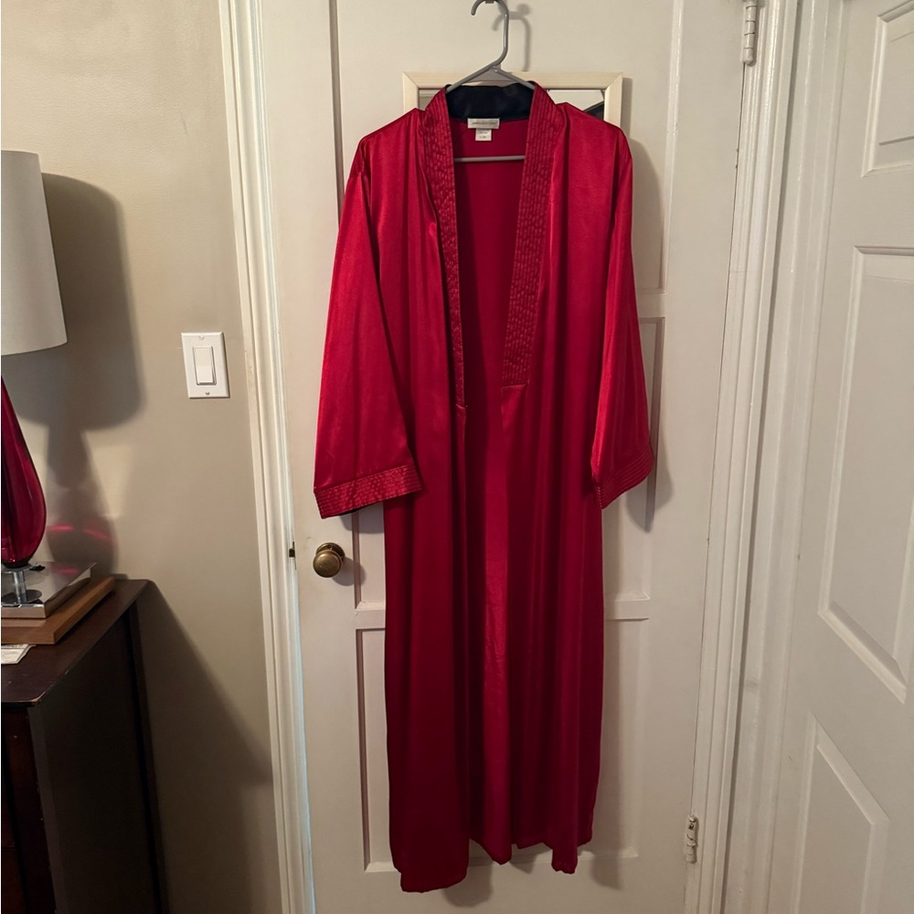 Jones New York Red Robe Intimates